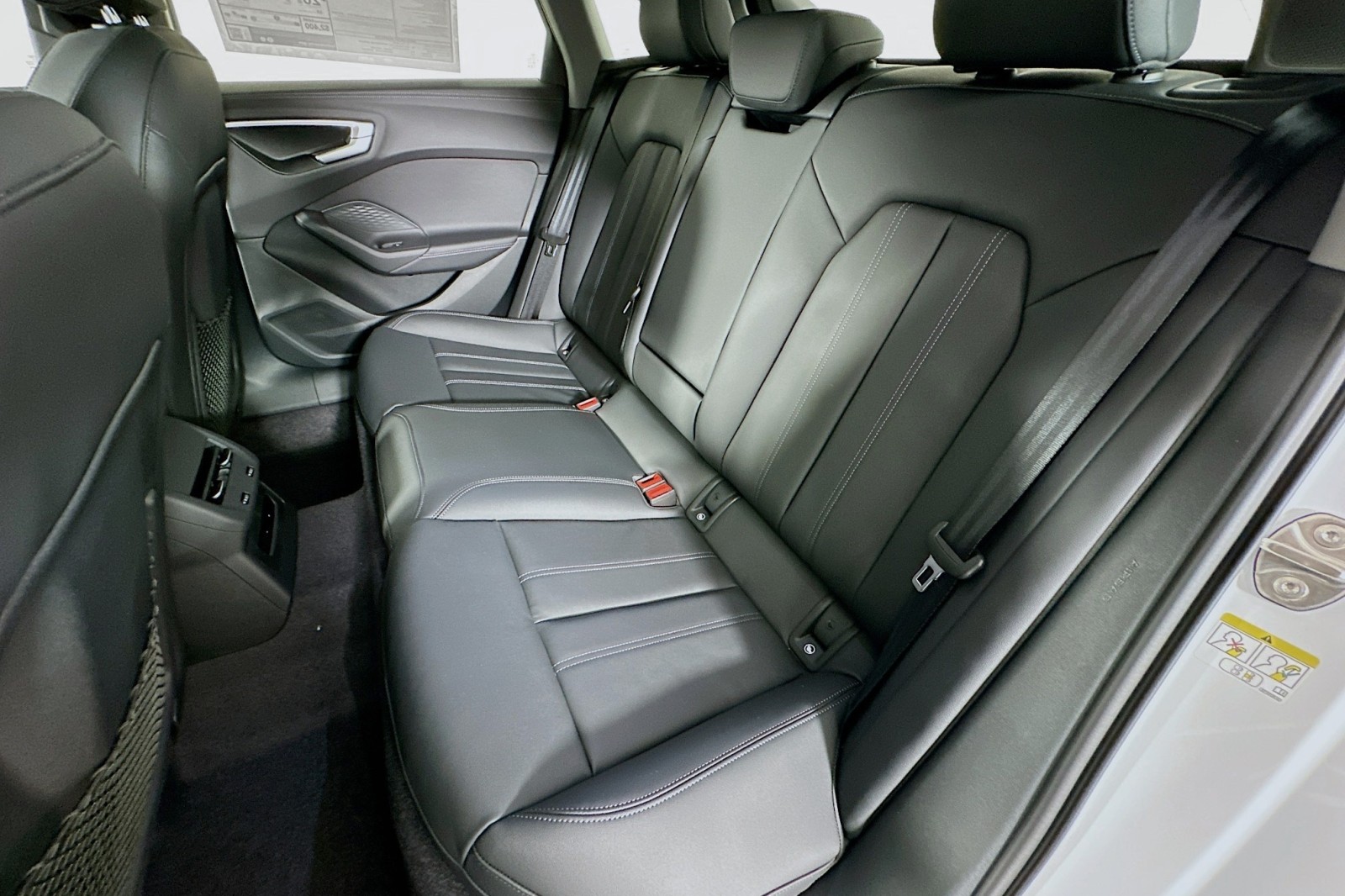 New 2026 Glacier White Metallic Audi Premium image 9