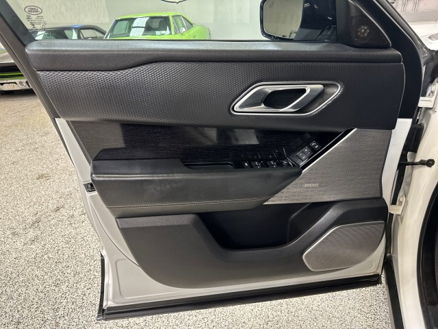 2019 Land Rover Range Rover Velar R-Dynamic SE in , 