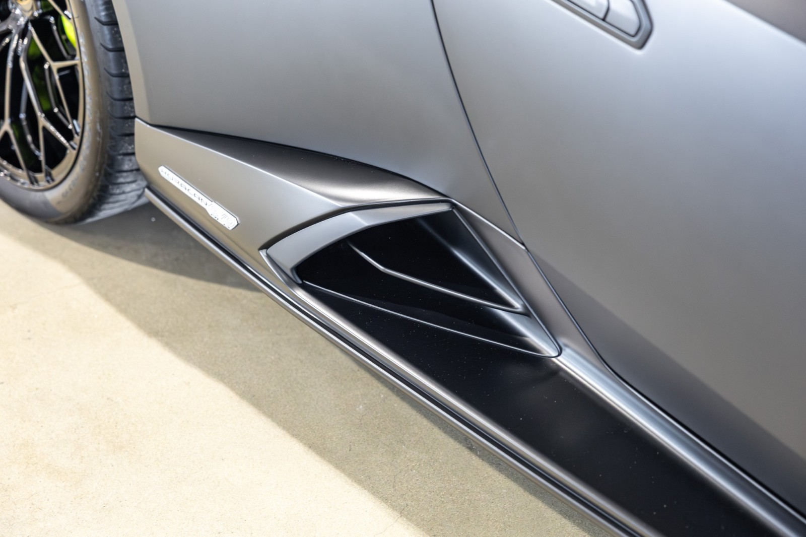 Used Car 2022 Lamborghini Huracan Evo  For Sale Under $330,000 In Boerne, Texas