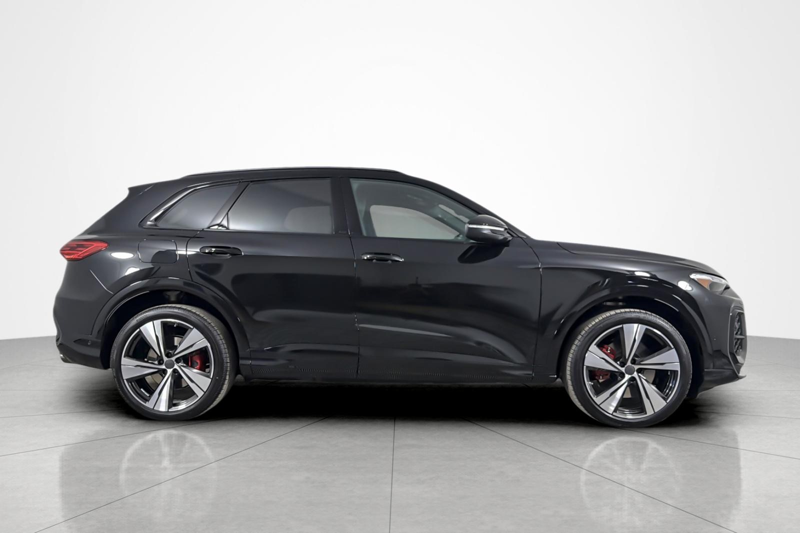 New 2026 Mythos Black Metallic Audi Premium Plus 3.0 TFSI quattro image 7