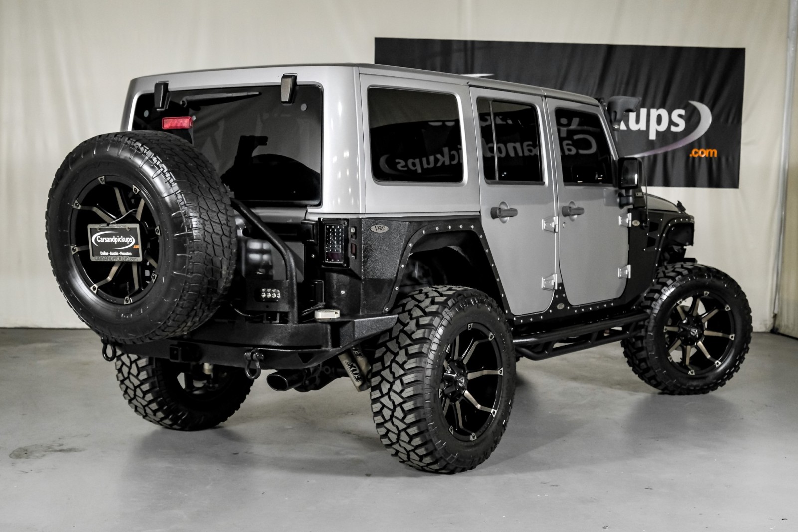 2014 Jeep Wrangler Unlimited Sahara 5