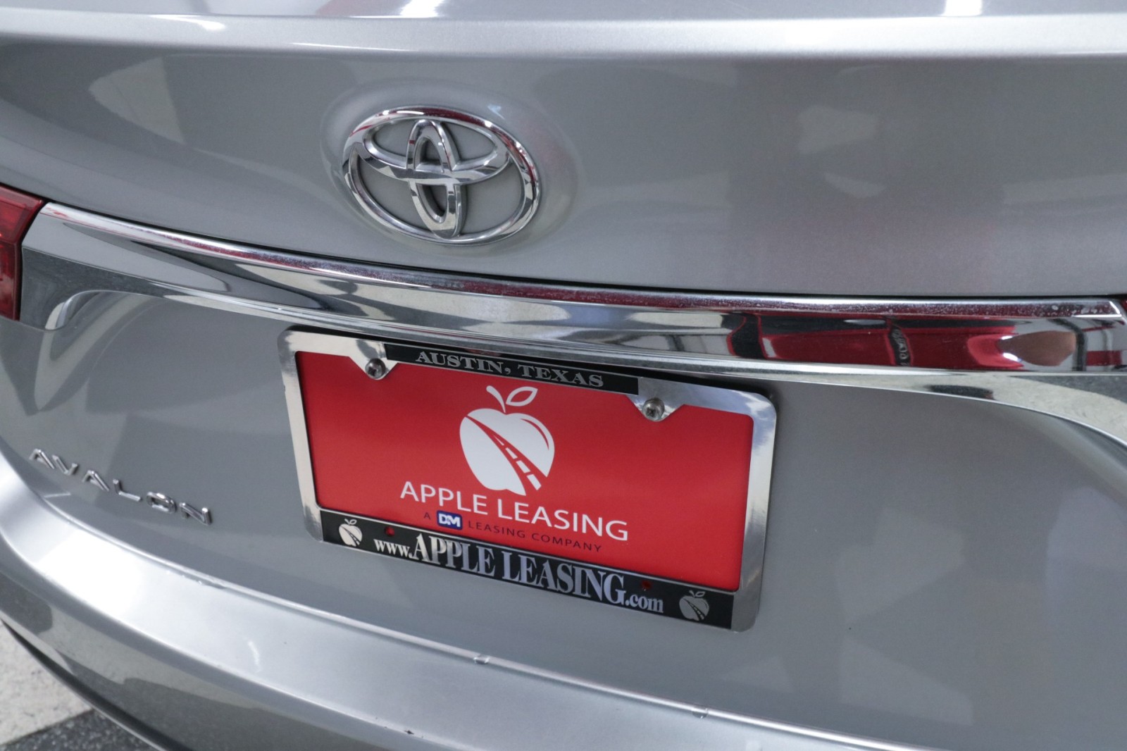 Used Car 2018 Toyota Avalon  Xle Premium For Sale Under $25,000 In Austin, Texas