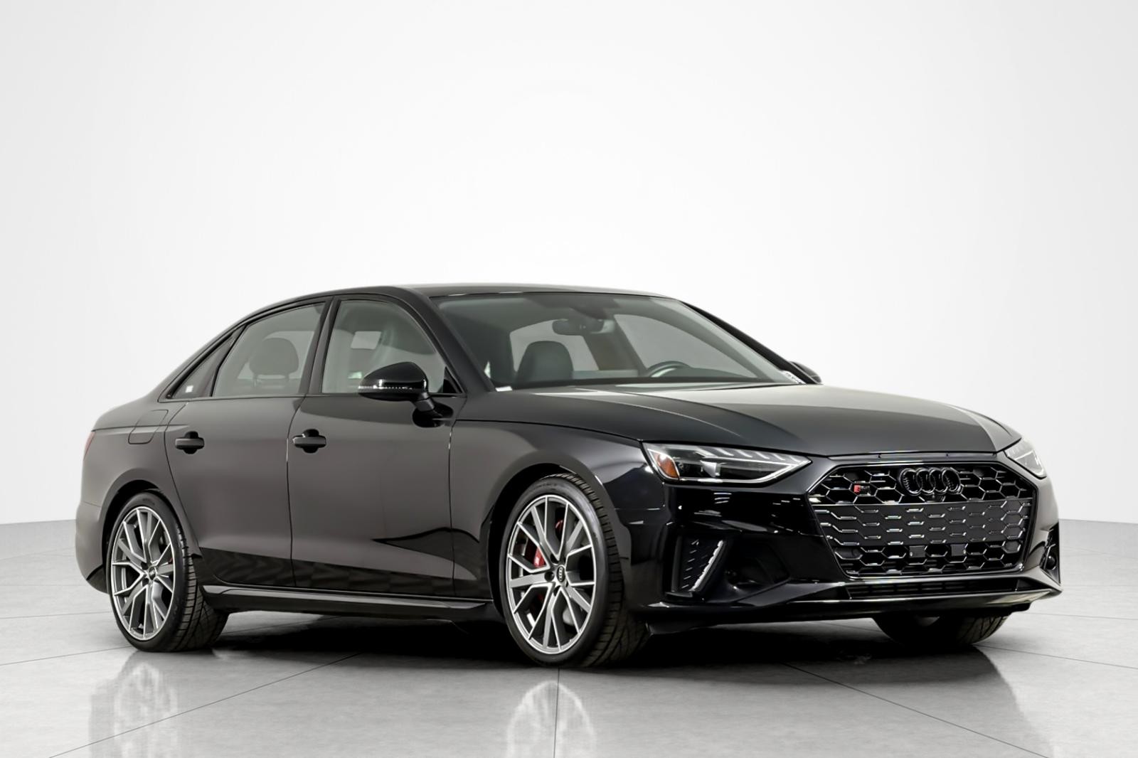 Used 2022 Mythos Black Metallic Audi Premium Plus 3.0 TFSI quattro image 7