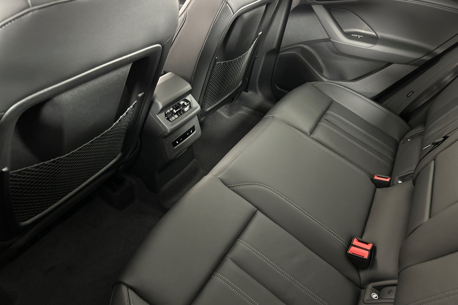 New 2025 Glacier White Metallic Audi Premium Plus quattro image 11