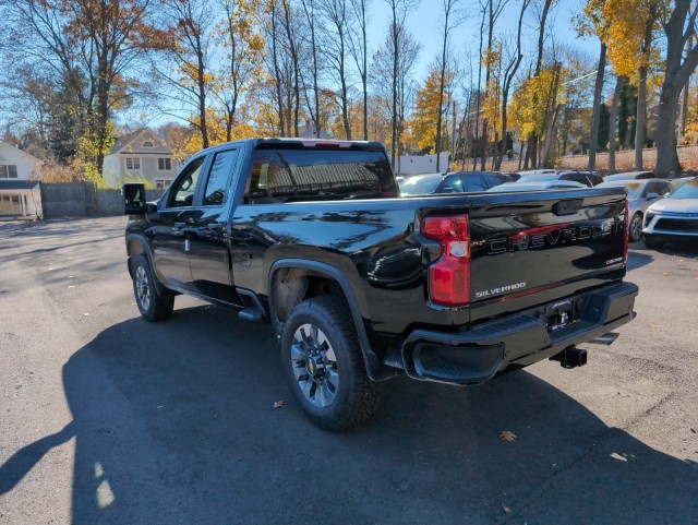 2025 Chevrolet Silverado 2500HD Custom 11