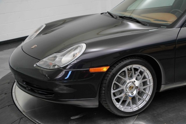 2000 Porsche 911 Carrera  11