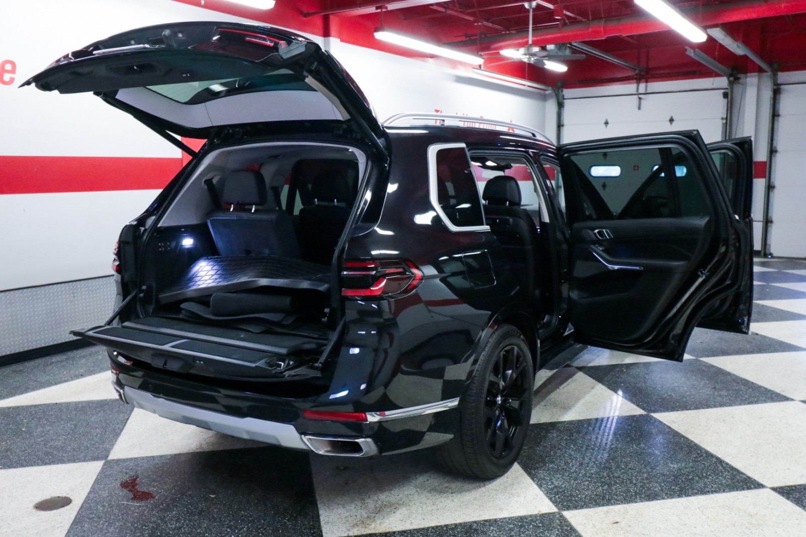Used Car 2023 Bmw X7  Xdrive40i For Sale Under $70,000 In Austin, Texas