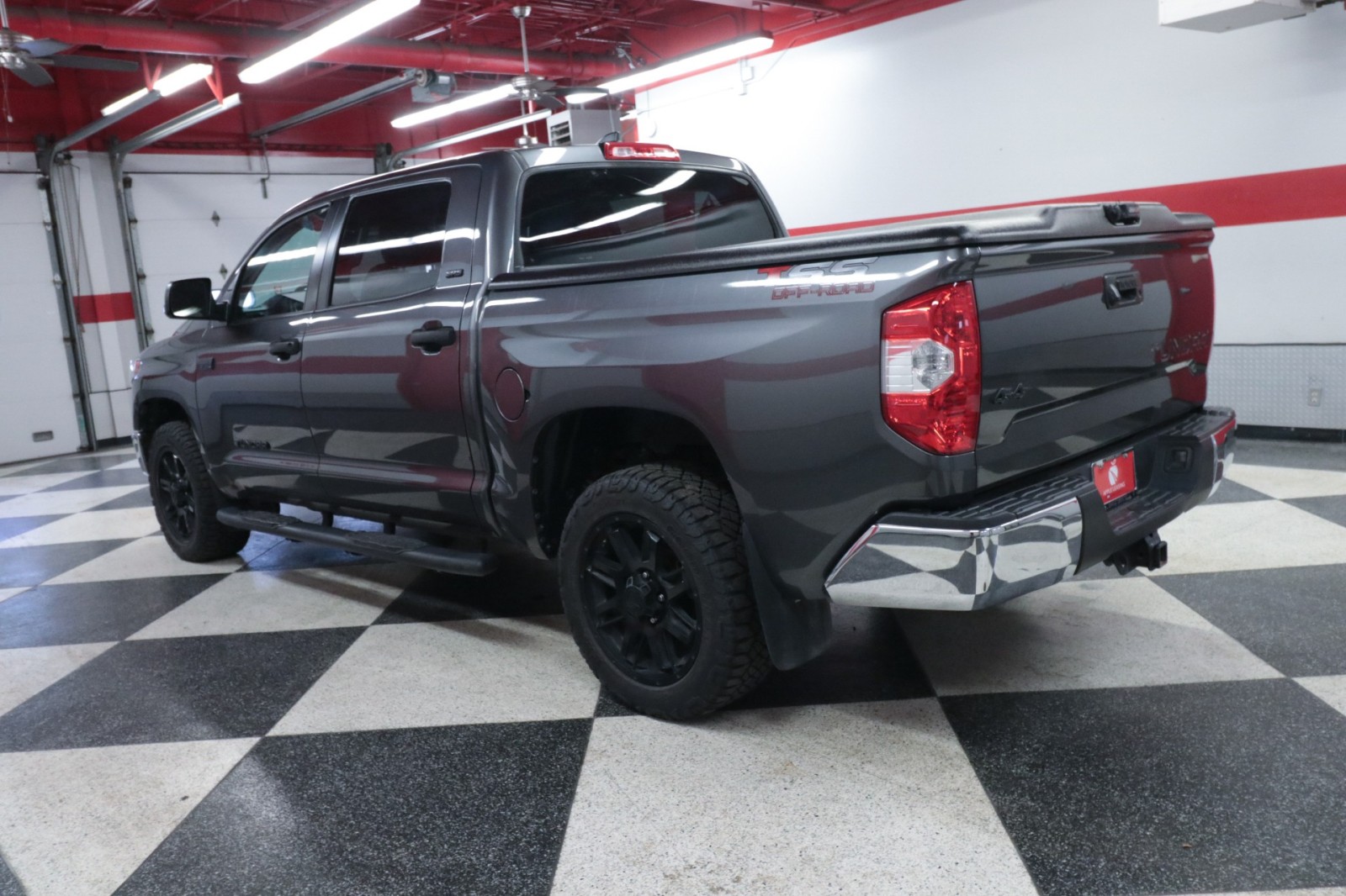 Used Car 2021 Toyota Tundra 4wd  Sr5 For Sale Under $40,000 In Austin, Texas