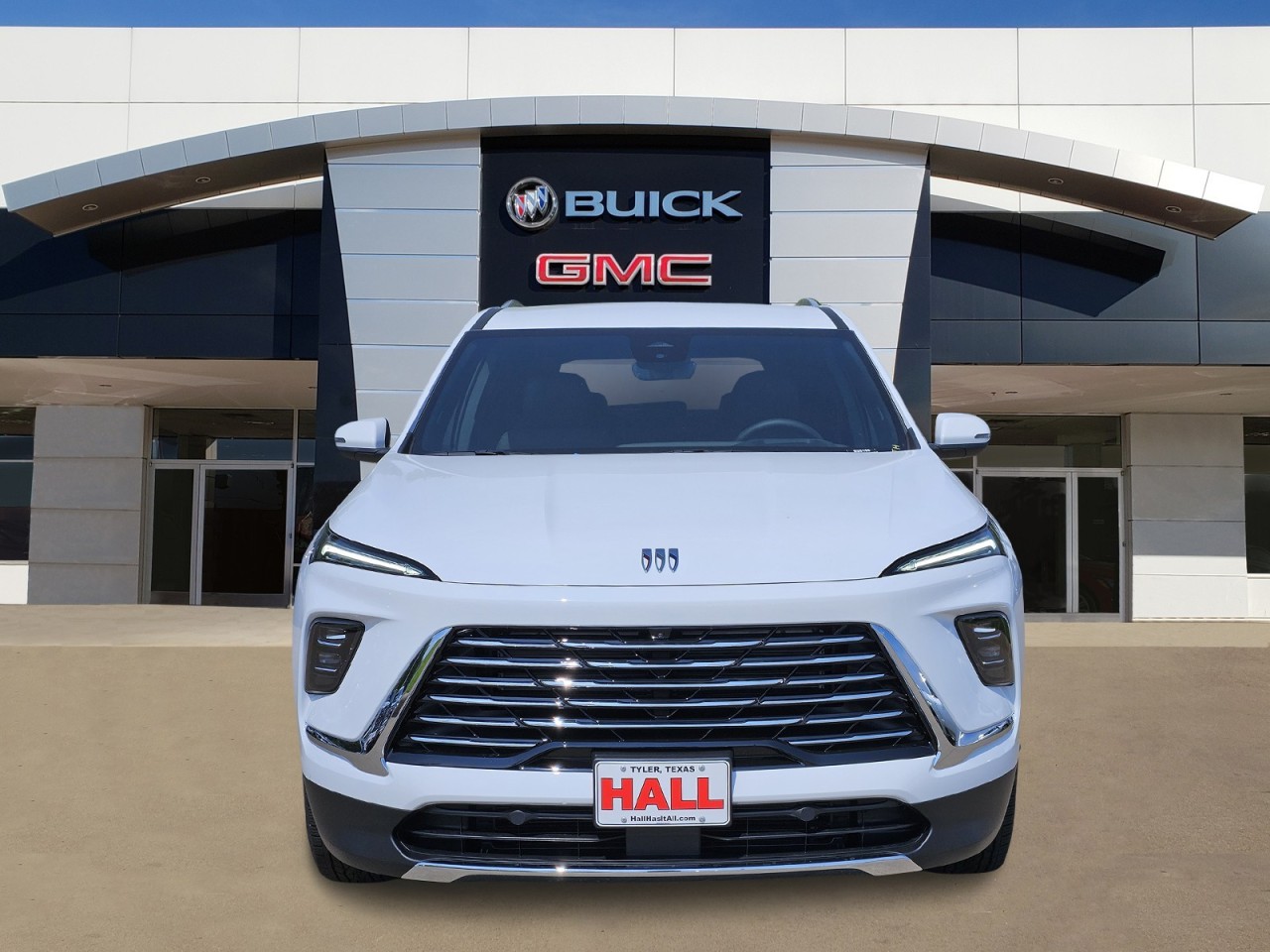 View vehicle photo 2