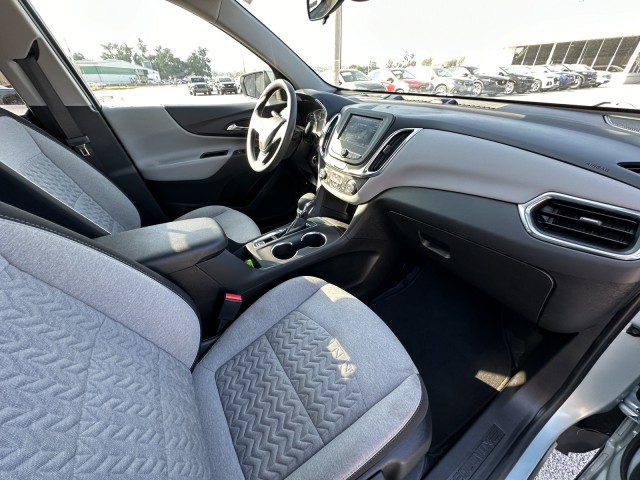 2022 Chevrolet Equinox LT 23