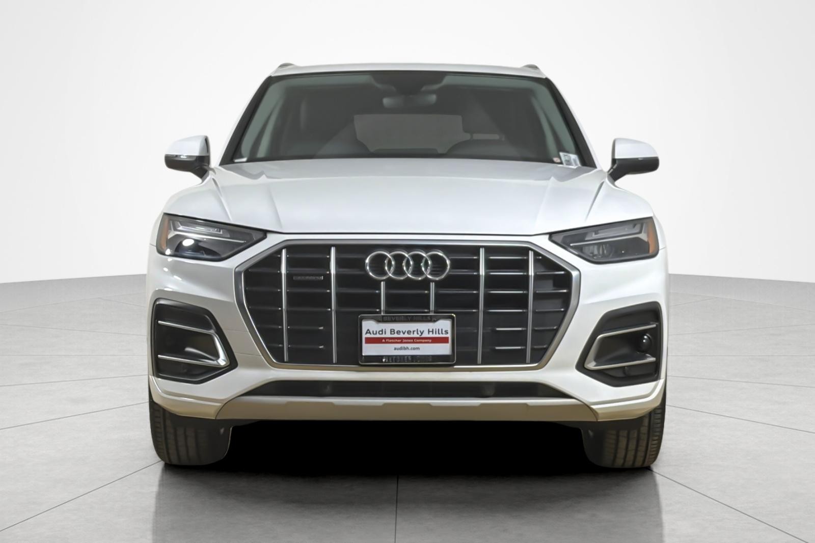 Used 2023 Ibis White Audi Premium 40 TFSI quattro image 8