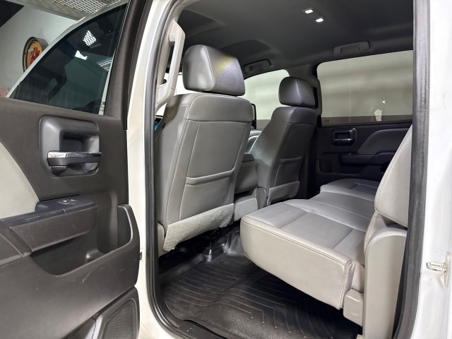 2020 Chevrolet Silverado MD 5500 Duramax RWD Utility/ Service Bed in , 