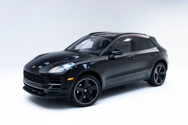 2021  Macan S in , 