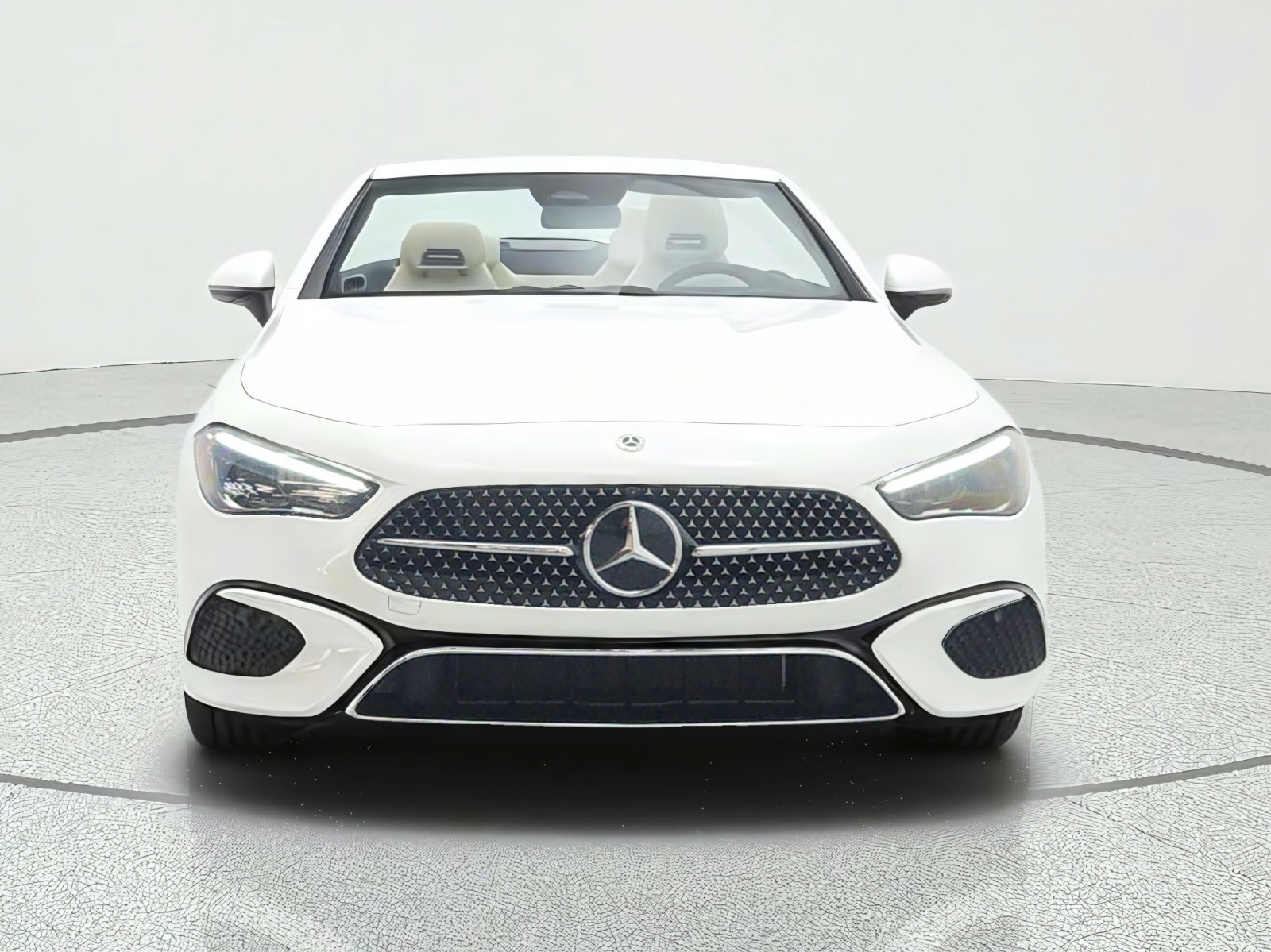 New 2027 Polar White Mercedes-Benz CLE 300 4MATIC® Cabriolet image 2