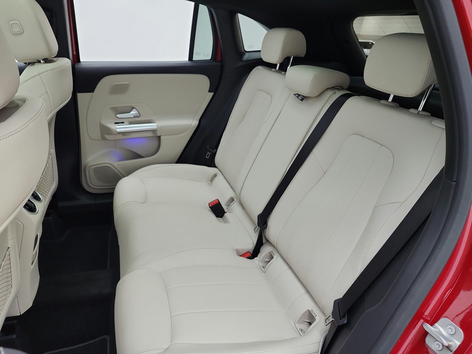 New 2026 MANUFAKTUR Patagonia Red Metallic Mercedes-Benz GLA 250 SUV image 11