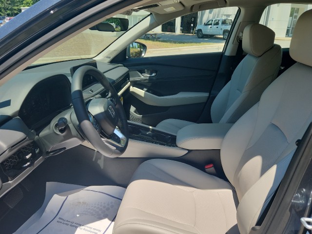 HondaAccord Hybrid14