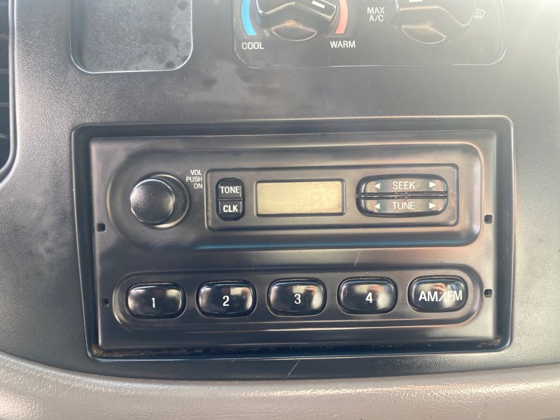 2000 Ford Econoline Cargo Van LOW MILES 68,046 in , 