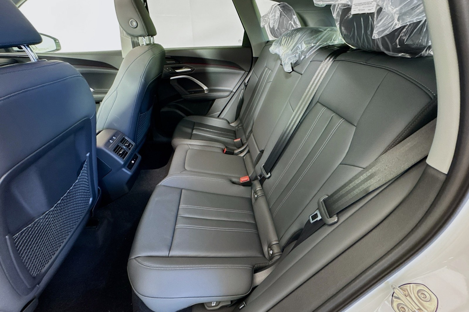 New 2025 Glacier White Metallic Audi Premium Plus 2.0 TFSI quattro image 22