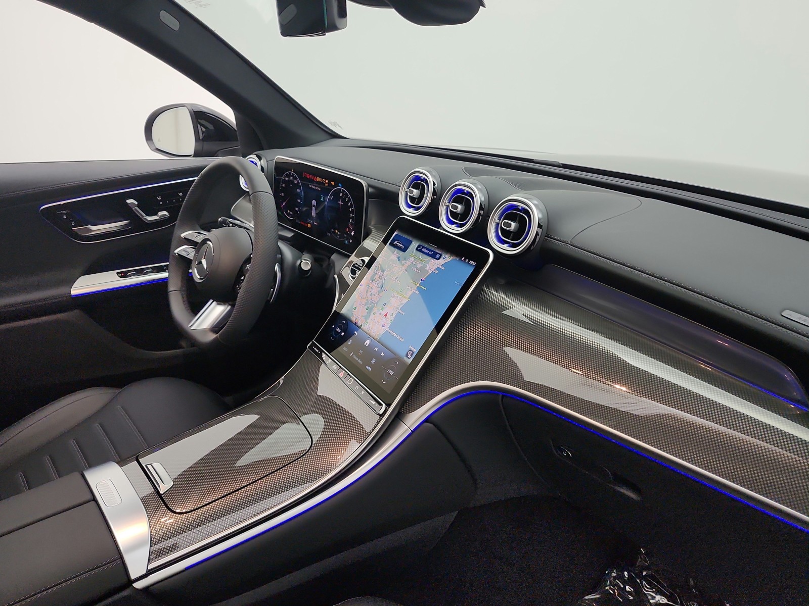 New 2026 Black Mercedes-Benz GLC 350e image 14