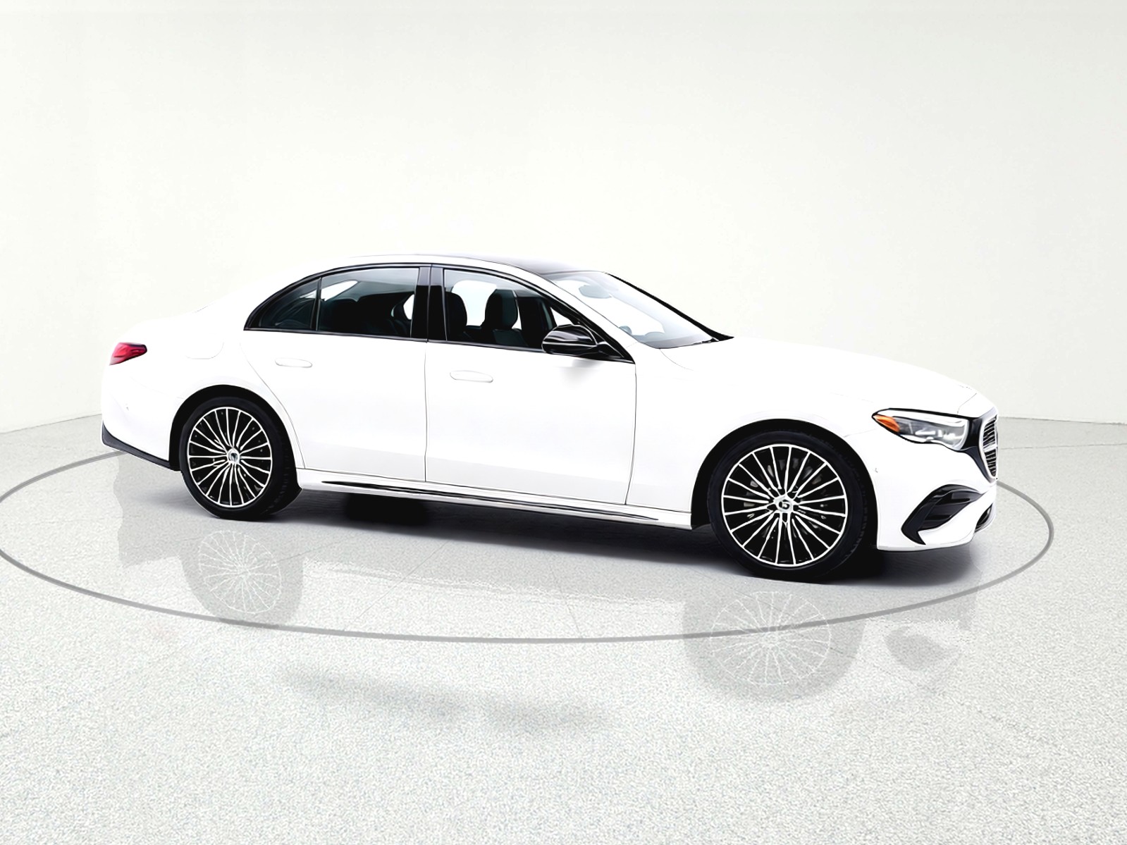 New 2026 Polar White Mercedes-Benz E 450 image 11