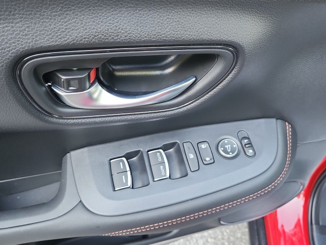 HondaHR-V13