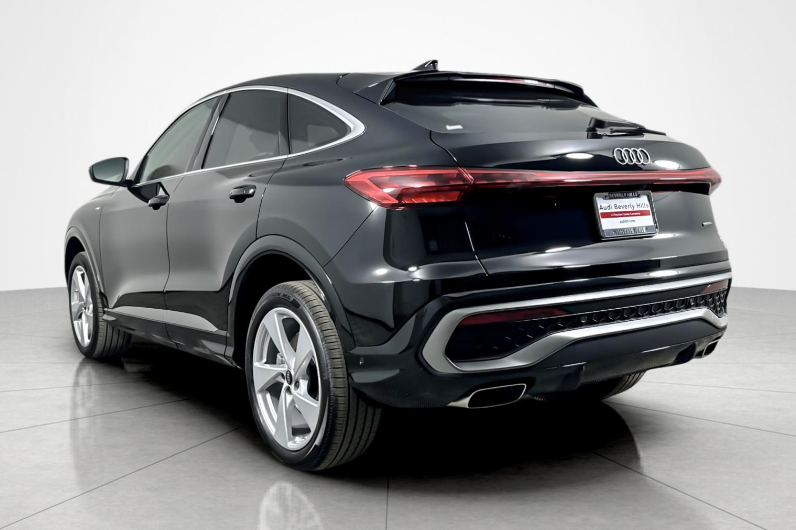 New 2026 Mythos Black Metallic Audi Premium Plus 2.0 TFSI quattro image 4