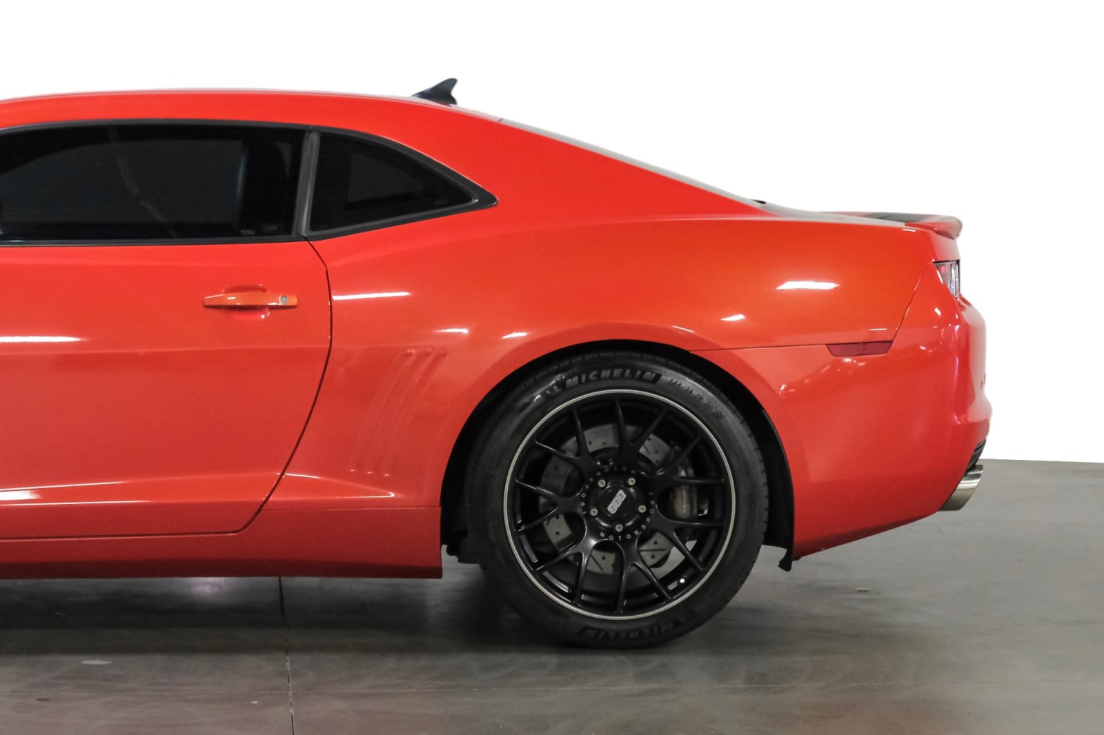 2011 Chevrolet Camaro Coupe 2SS 11