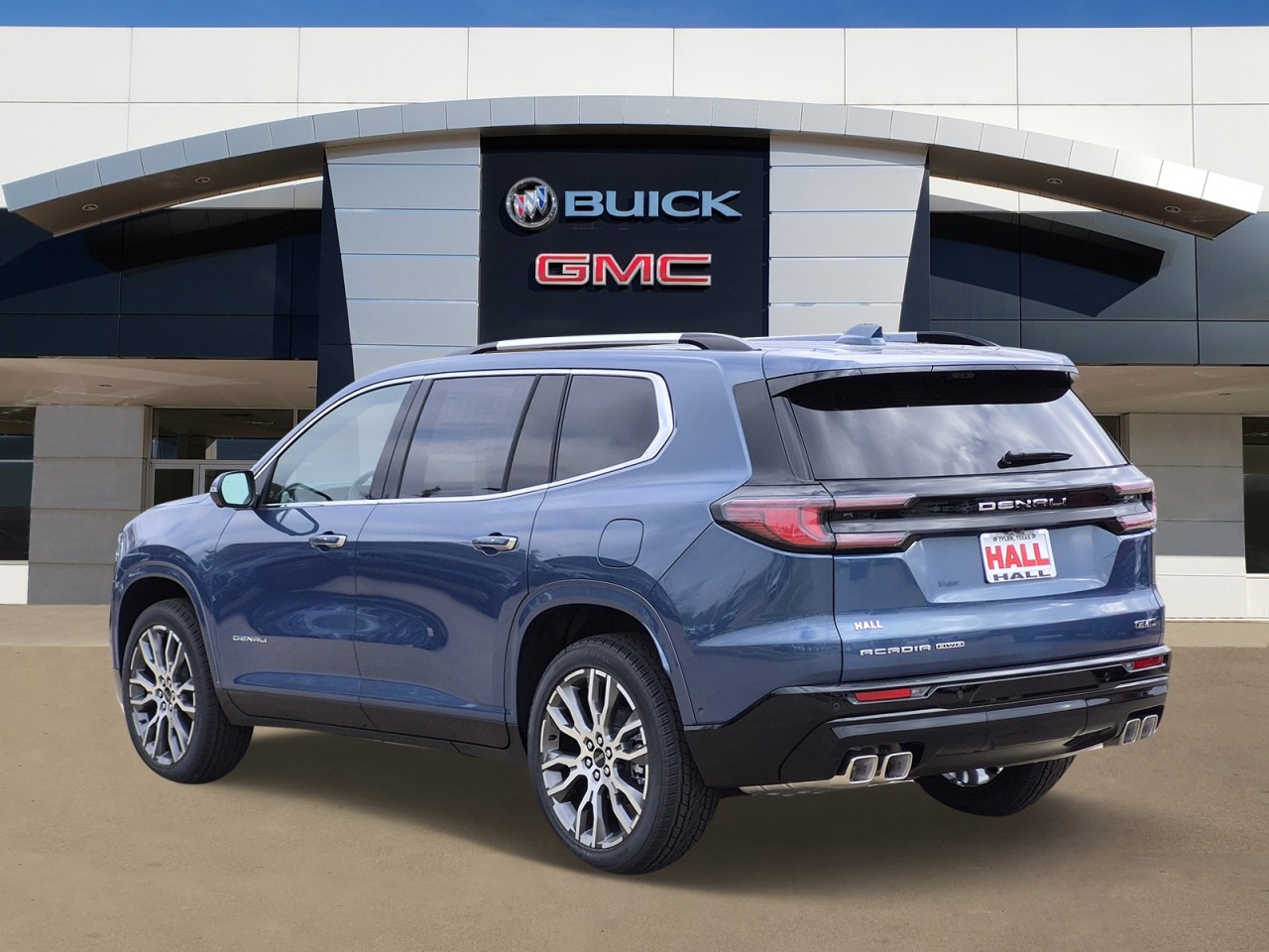 View vehicle photo 3