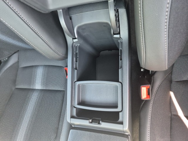 HondaCivic Hatchback32