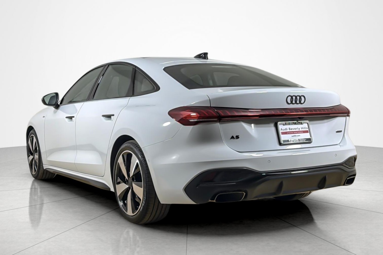New 2026 Glacier White Metallic Audi Premium Plus 2.0 TFSI quattro image 4