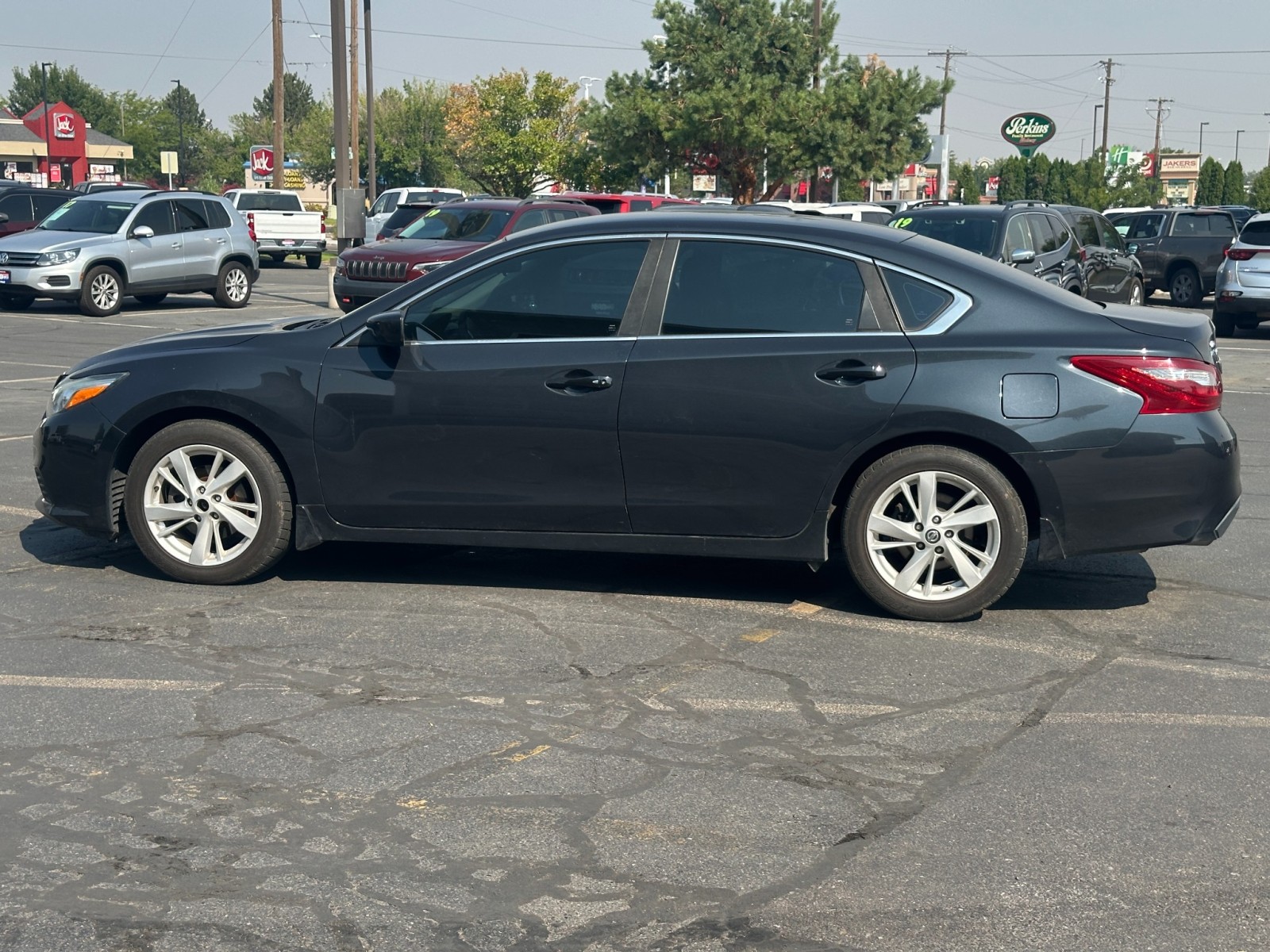 2018 Nissan Altima 2.5 S 9