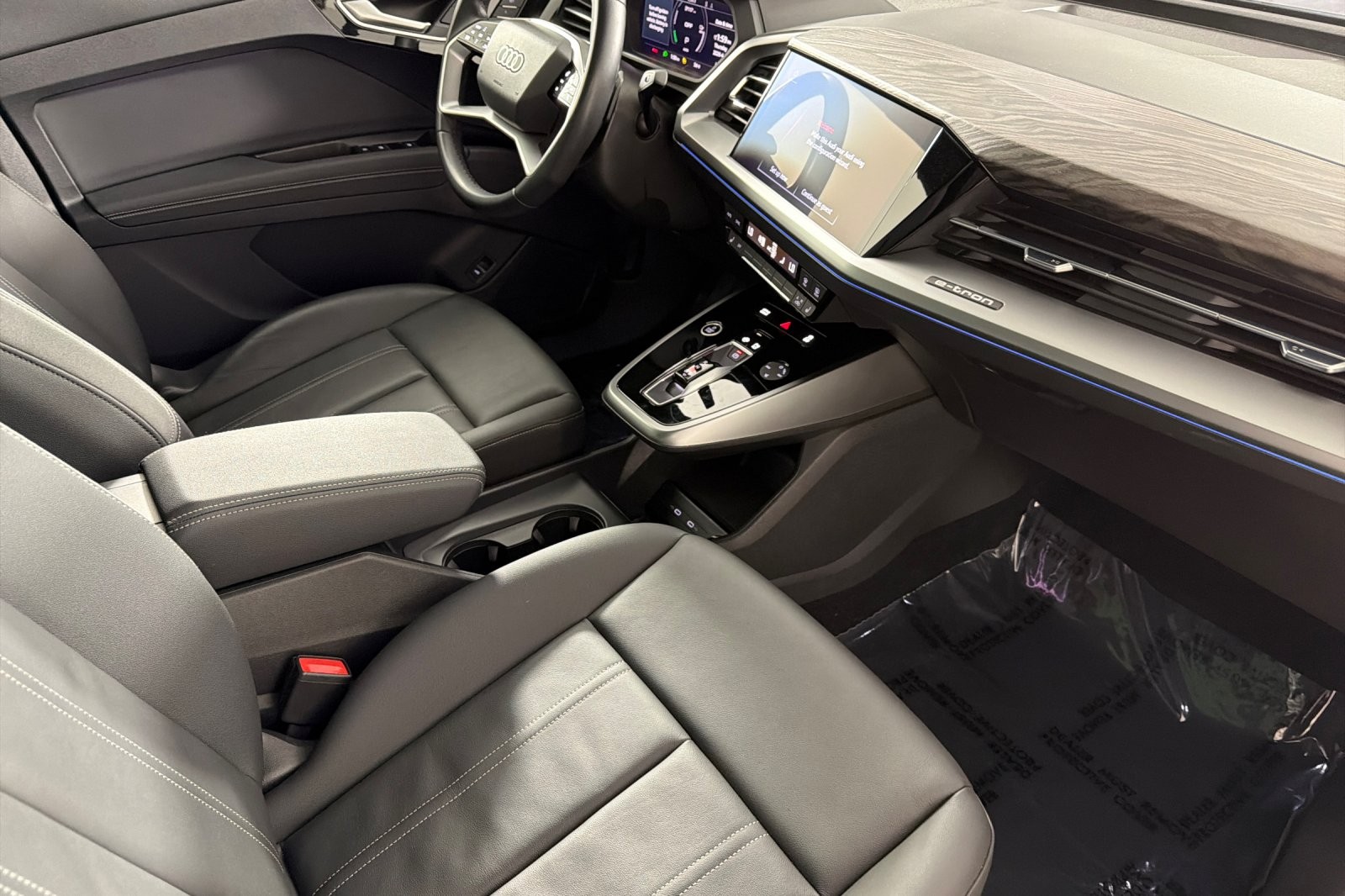 Used 2024 Mythos Black Metallic Audi Premium Plus 50 quattro image 15
