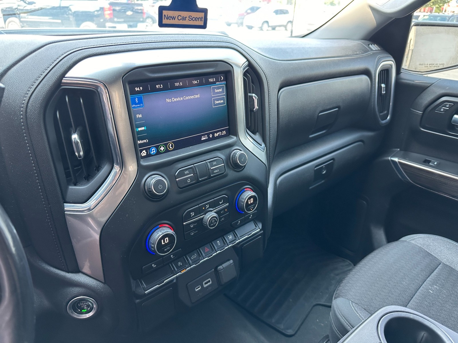 2021 Chevrolet Silverado 1500 LT 22