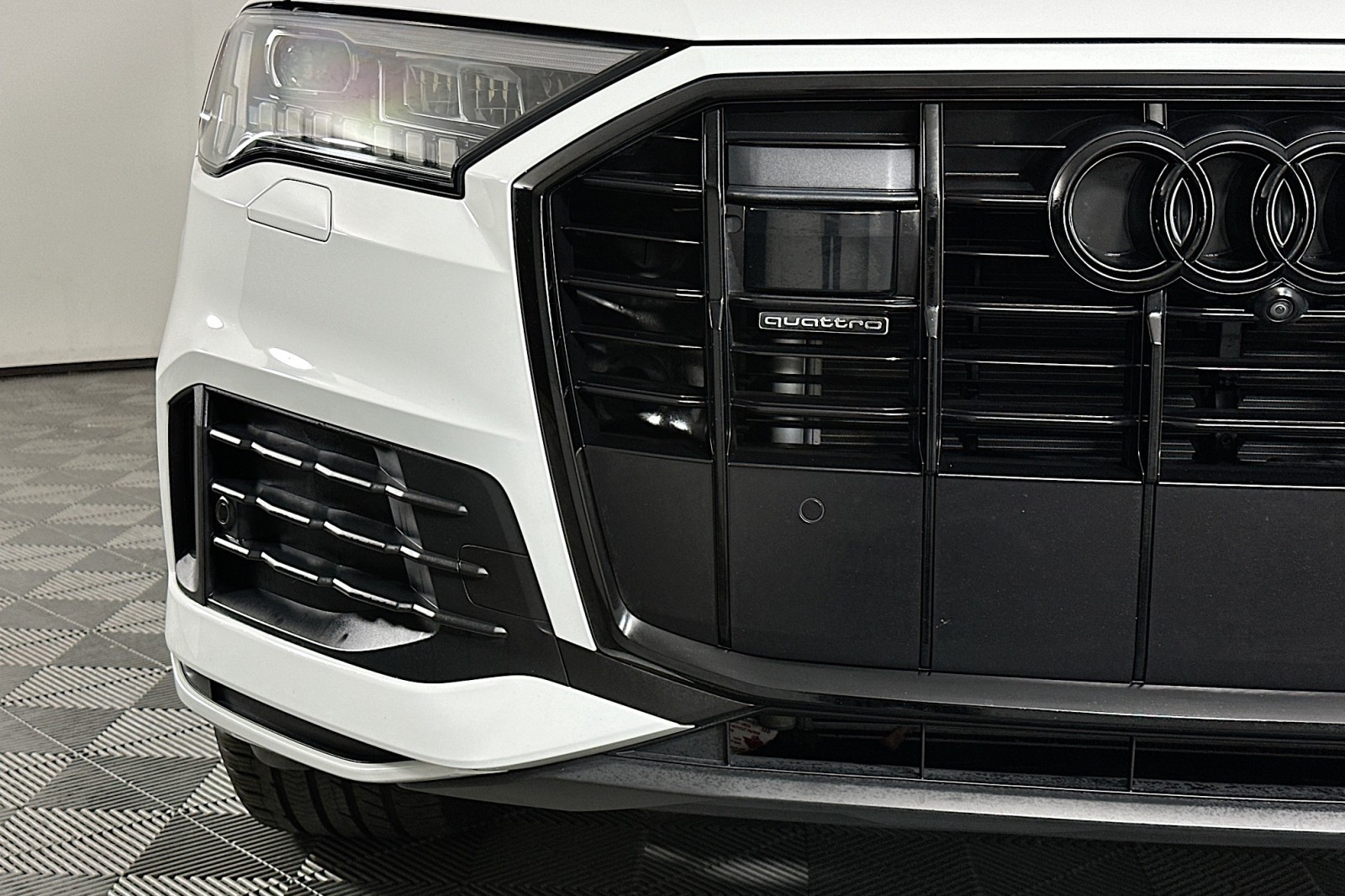 Used 2023 Carrara White Audi Premium Plus image 17