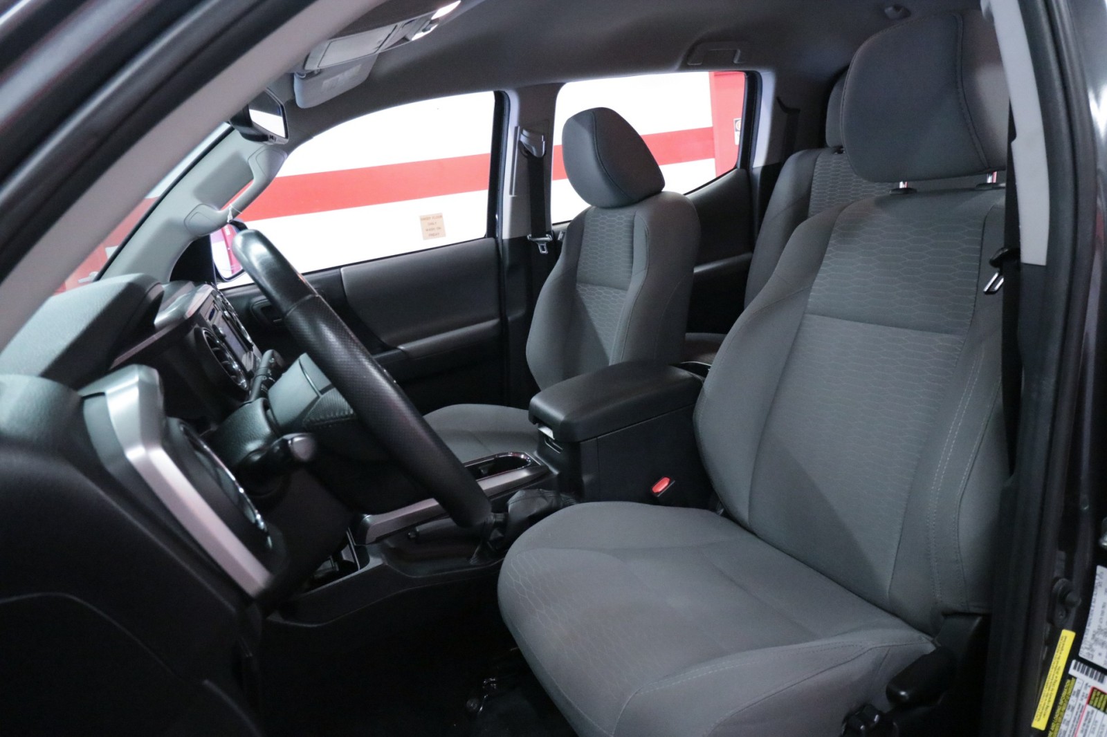 Used Car 2018 Toyota Tacoma  Sr5 For Sale Under $30,000 In Austin, Texas