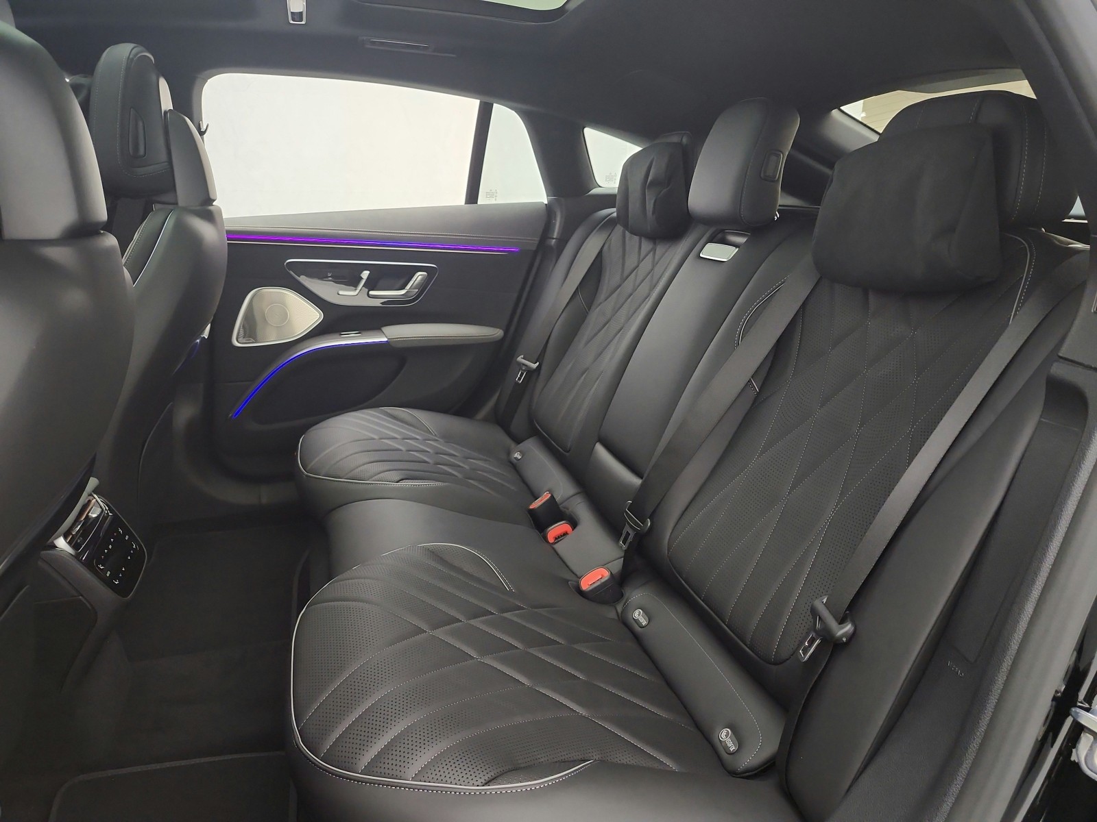 New 2026 Black Mercedes-Benz EQS 450 image 11