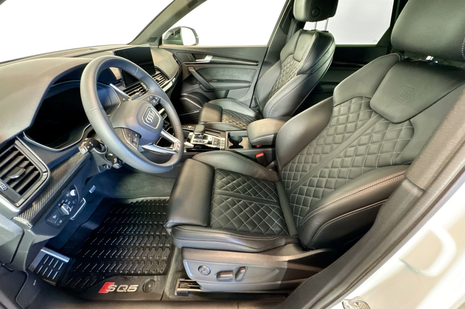 Used 2025 Glacier White Metallic Audi Prestige image 20