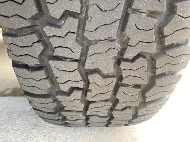 2009 Chevrolet Avalanche LT PU LOW MILES 58,696 in ,