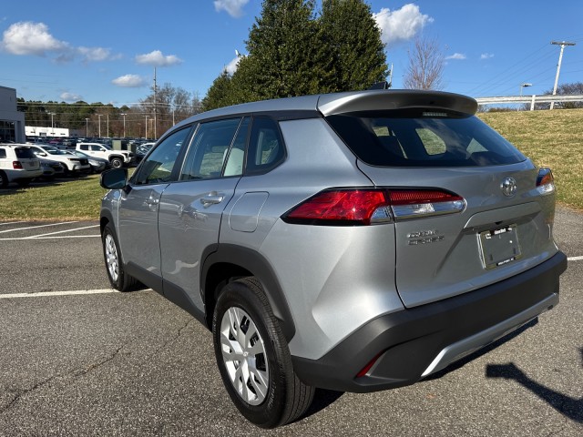 ToyotaCorolla Cross5