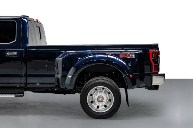 2022 Ford F-450 King Ranch 11