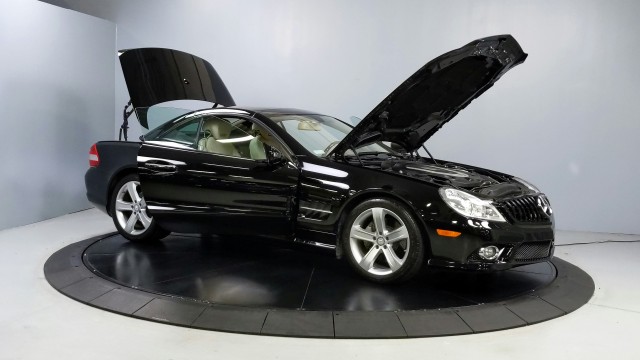 2009 Mercedes-Benz SL-Class V8 9