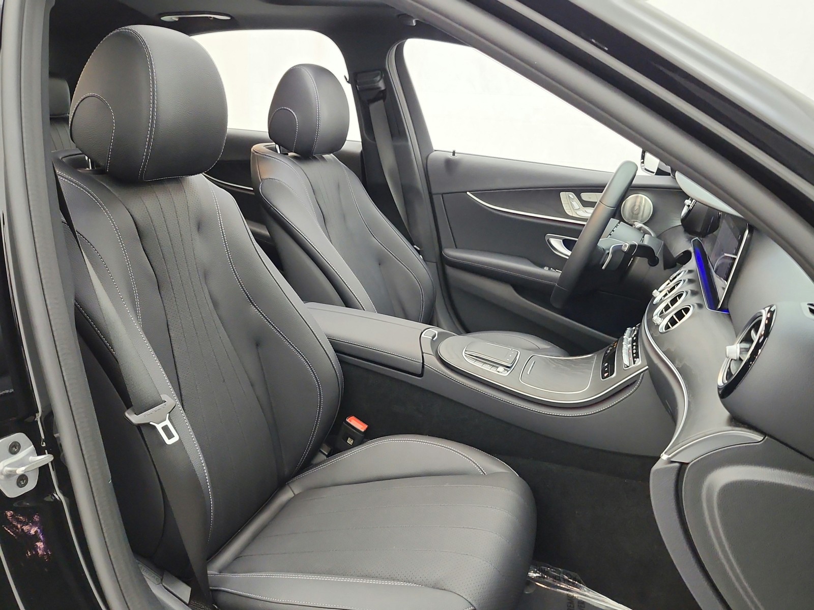 Certified Used 2023 Black Mercedes-Benz E 350 RWD Sedan image 35