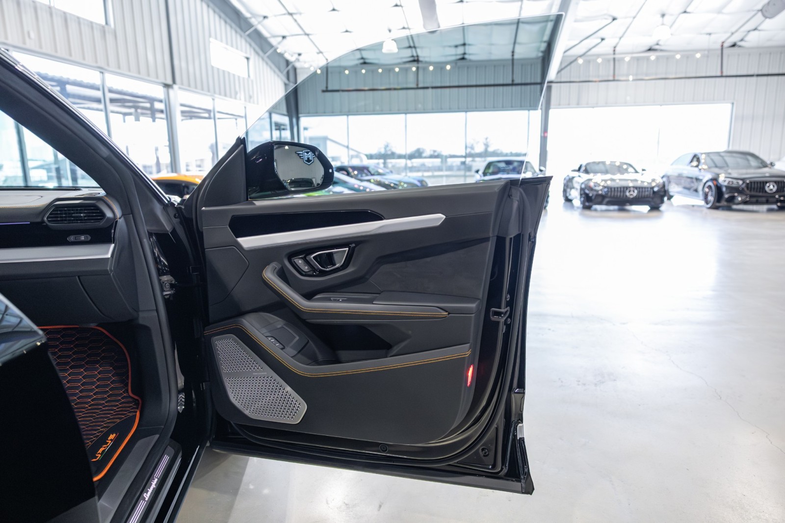 Used Car 2019 Lamborghini Urus  For Sale Under $200,000 In Boerne, Texas