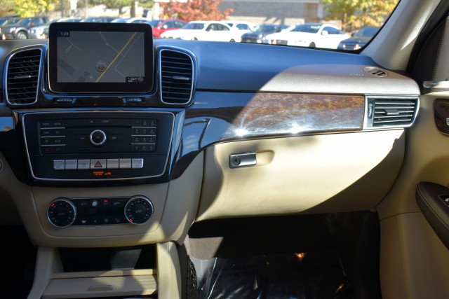 2018 Mercedes-Benz GLE Navi Sunroof Blind Spot Lane Assist H/K Sound Appl 16