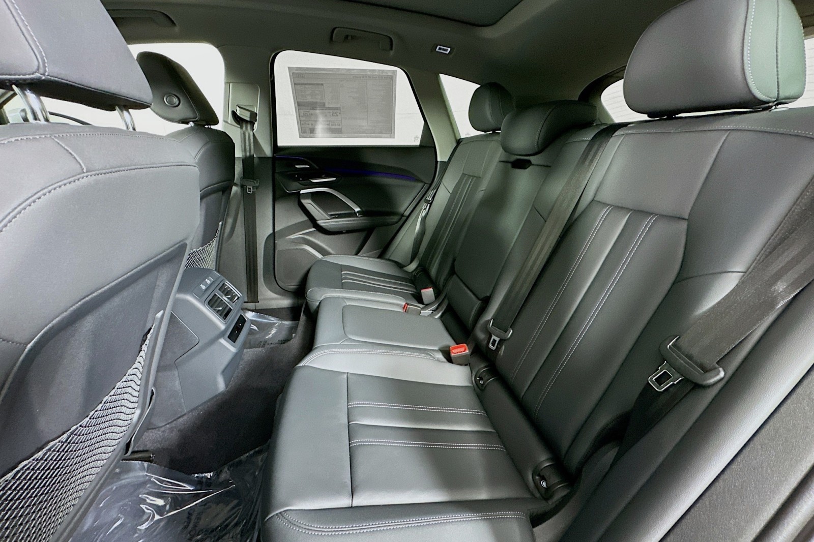 New 2025 Glacier White Metallic Audi Premium Plus image 9