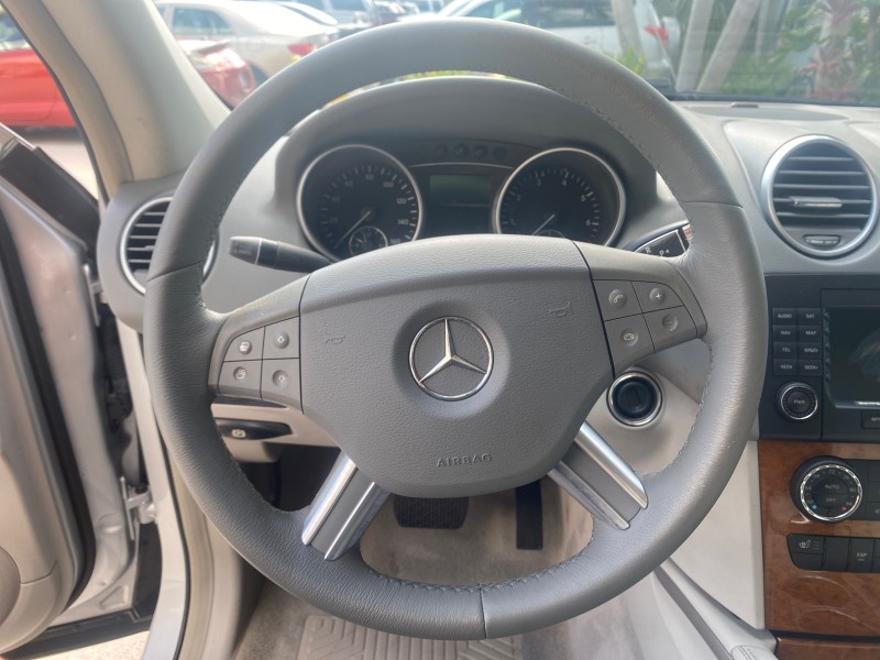 2008 Mercedes-Benz M-Class 3.5L 1 OWNER LOW MILES 48,493 in , 
