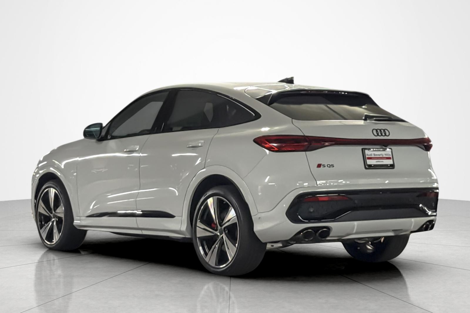 New 2026 Glacier White Metallic Audi Premium Plus 3.0 TFSI quattro image 4