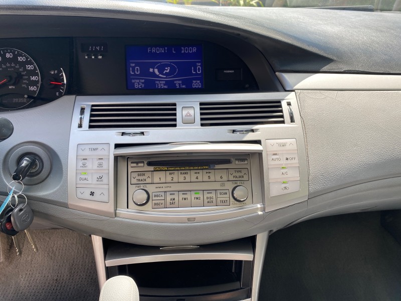 2008 Toyota Avalon XL  SUNROOF 1 OWNER LOW MILES 39,358 in , 