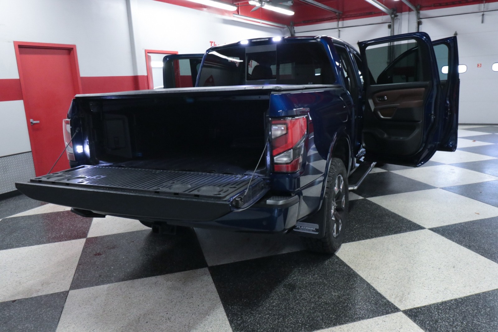 Used Car 2021 Nissan Titan  Platinum Reserve For Sale Under $40,000 In Austin, Texas