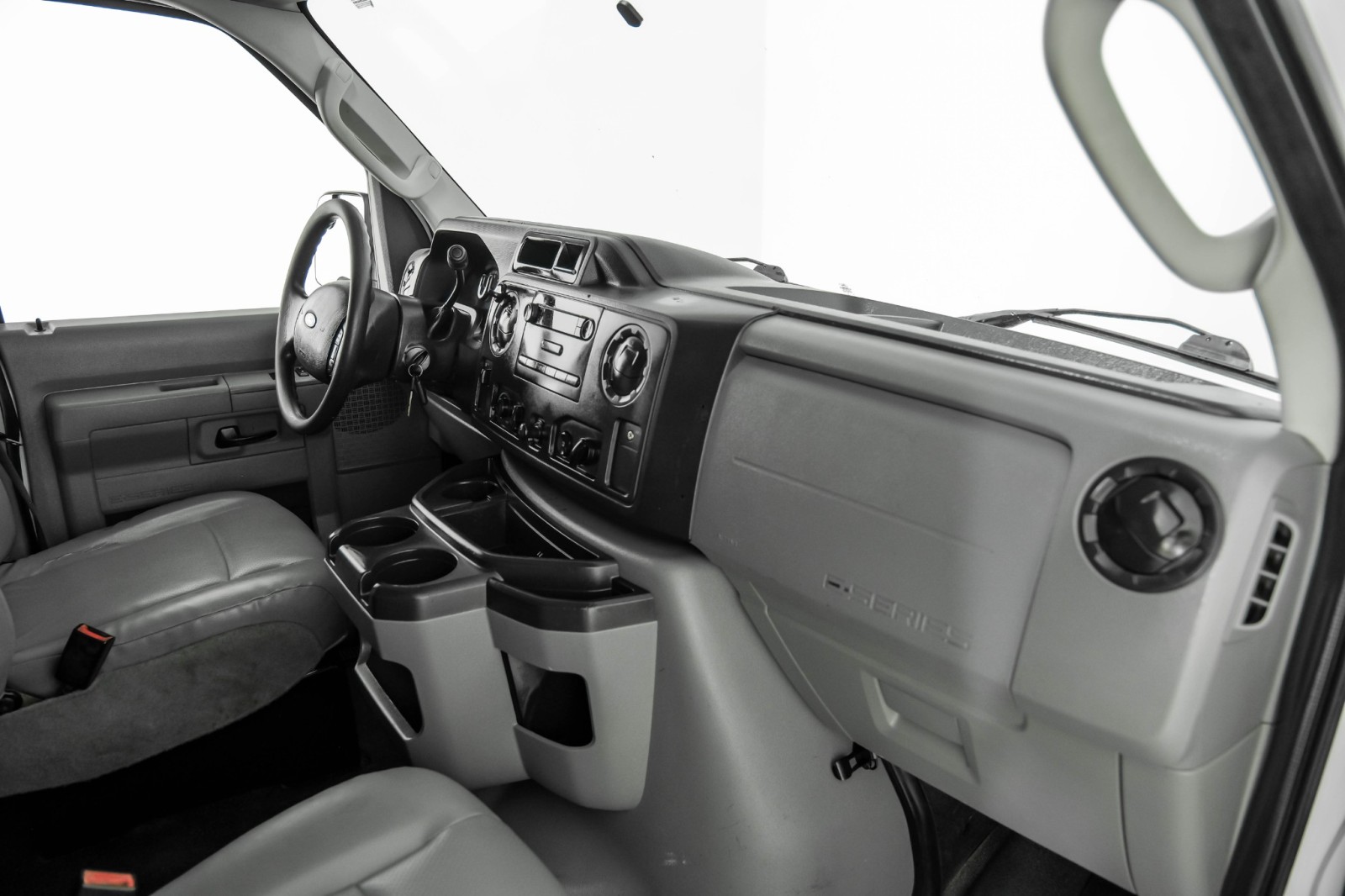 2012 Ford Econoline E-150 COMMERCIAL CARGO VAN VINYL SEATS CRUISE CONT 16
